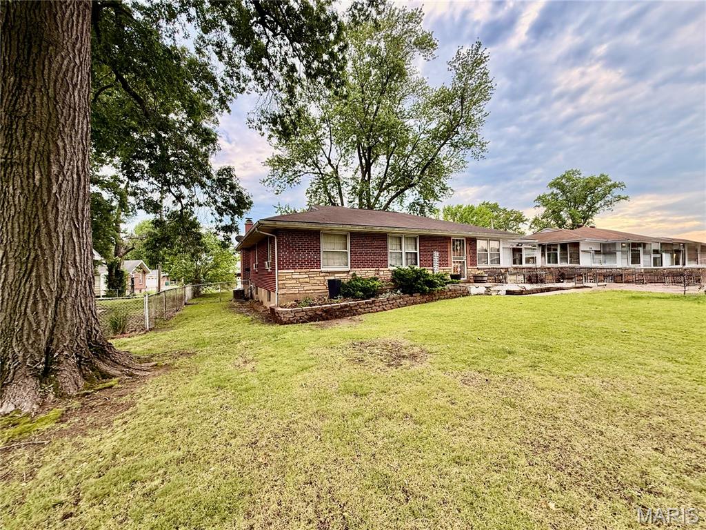 Bissell Hills 8 - Residential