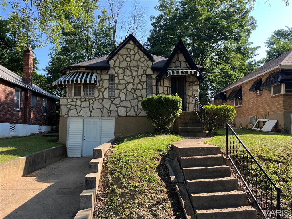 Uplands Park - Residential