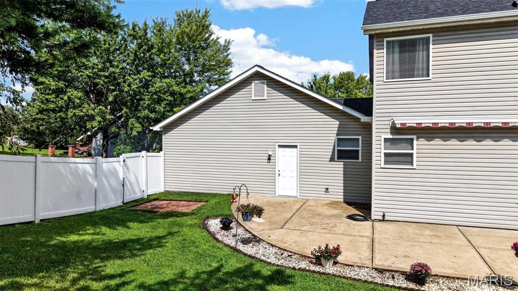 Lake Chateau Estates - Residential