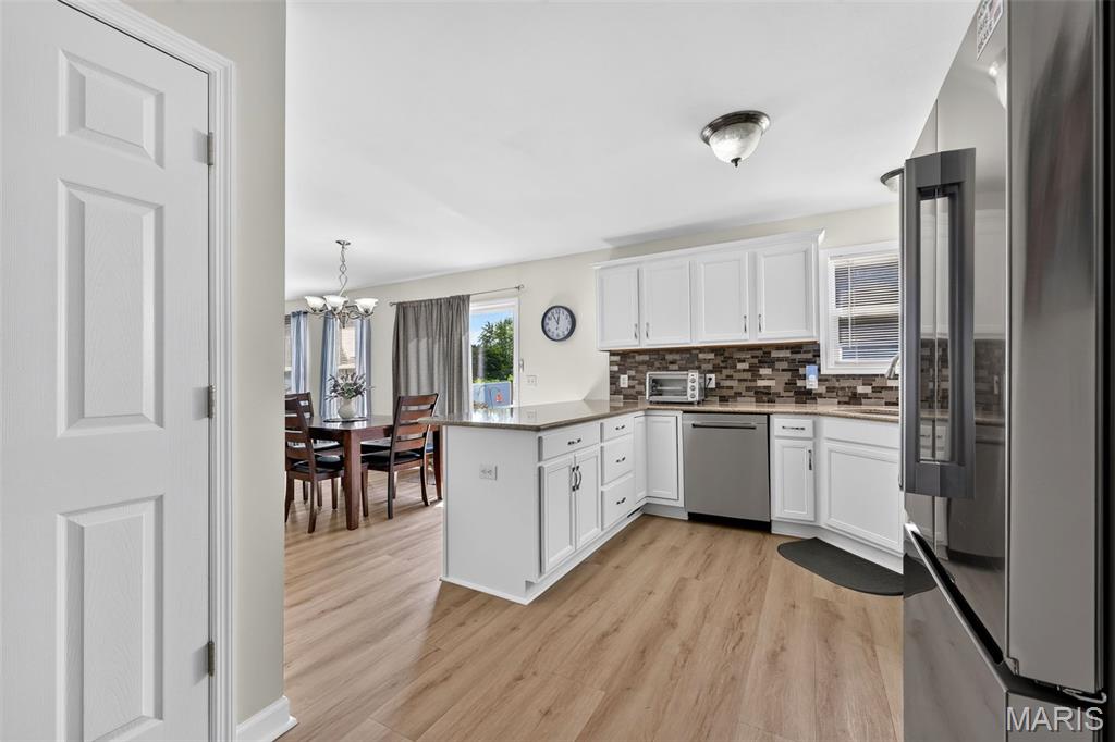Lake Chateau Estates - Residential