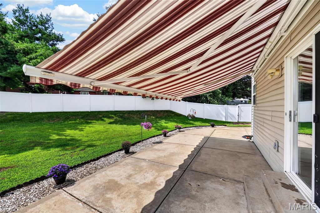 Lake Chateau Estates - Residential