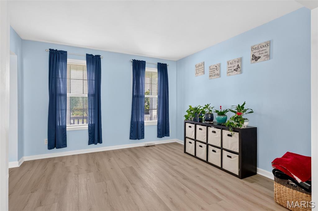 Lake Chateau Estates - Residential