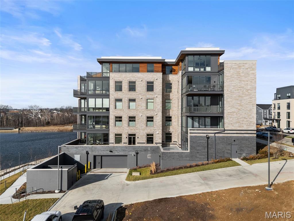 Wildhorse Lake Boulevard - Residential