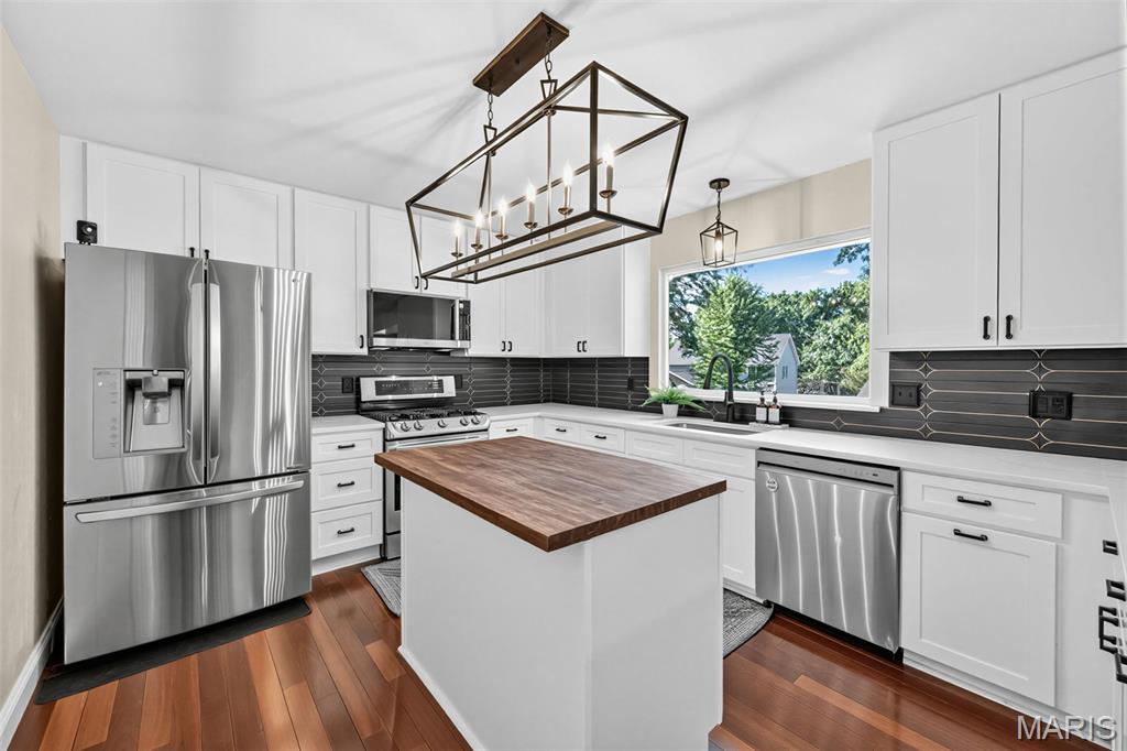 Meadowbrook Farm 11 - Residential
