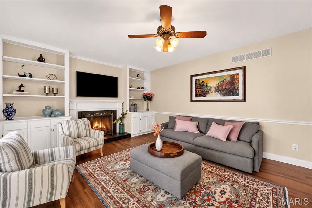 Meadowbrook Farm 11 - Residential