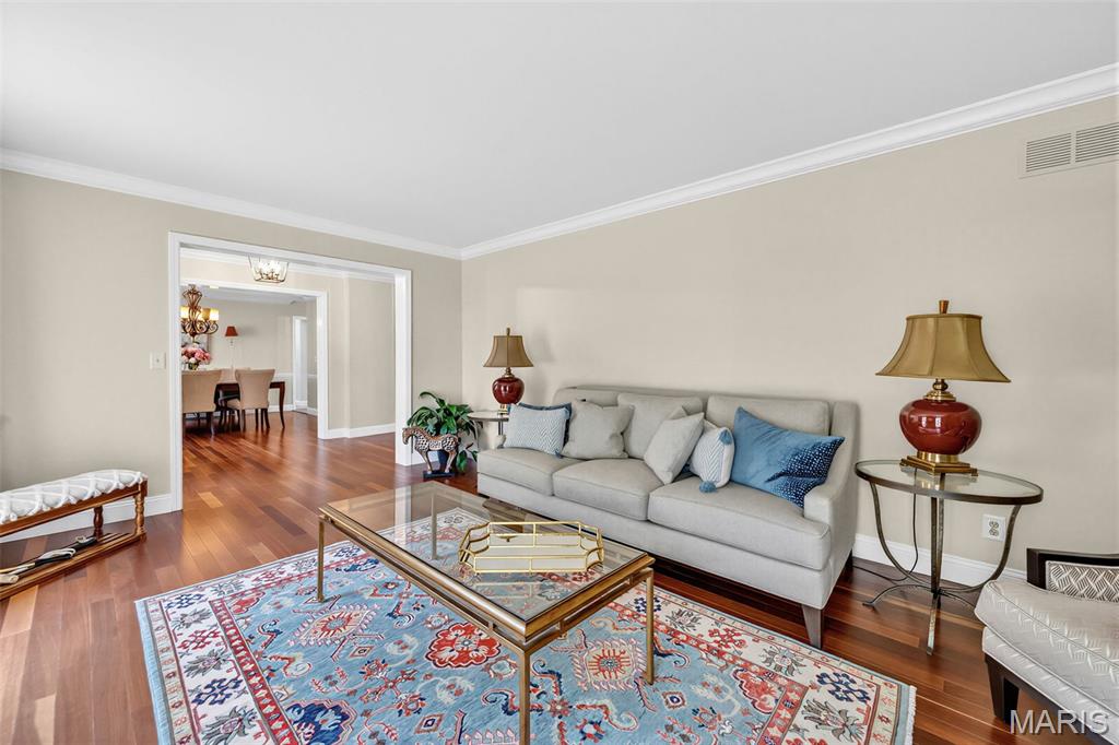 Meadowbrook Farm 11 - Residential