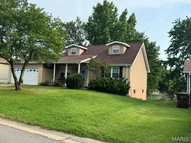 Great opportunity for a 4 bedroom,  Main floor primary bedroom  2 bath home and walk out basement.  This is a solid built home with character in an established neighborhood.  Great floorplan and layout.  This home is move in ready but you have the opportunity to get some equity quick with some cosmetic updates !!!  The lower level is ready to finish and is a walk out.  The HVAC system and roof have been updated.  

No showings until 8/17/26