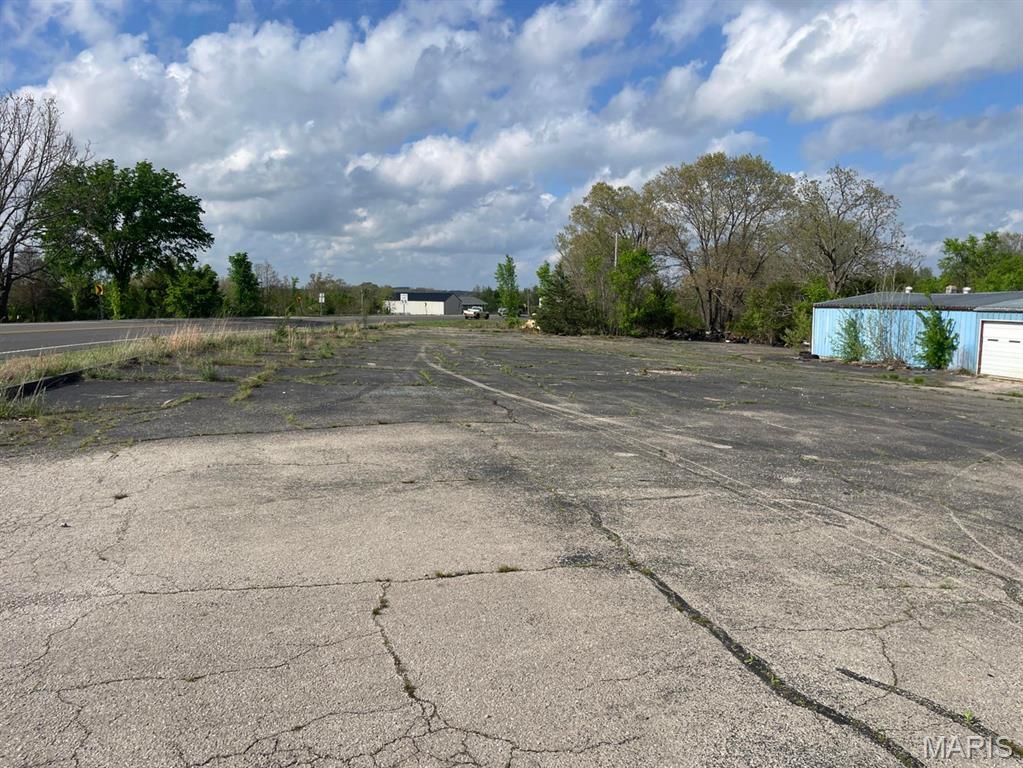 n/a - Commercial Sale