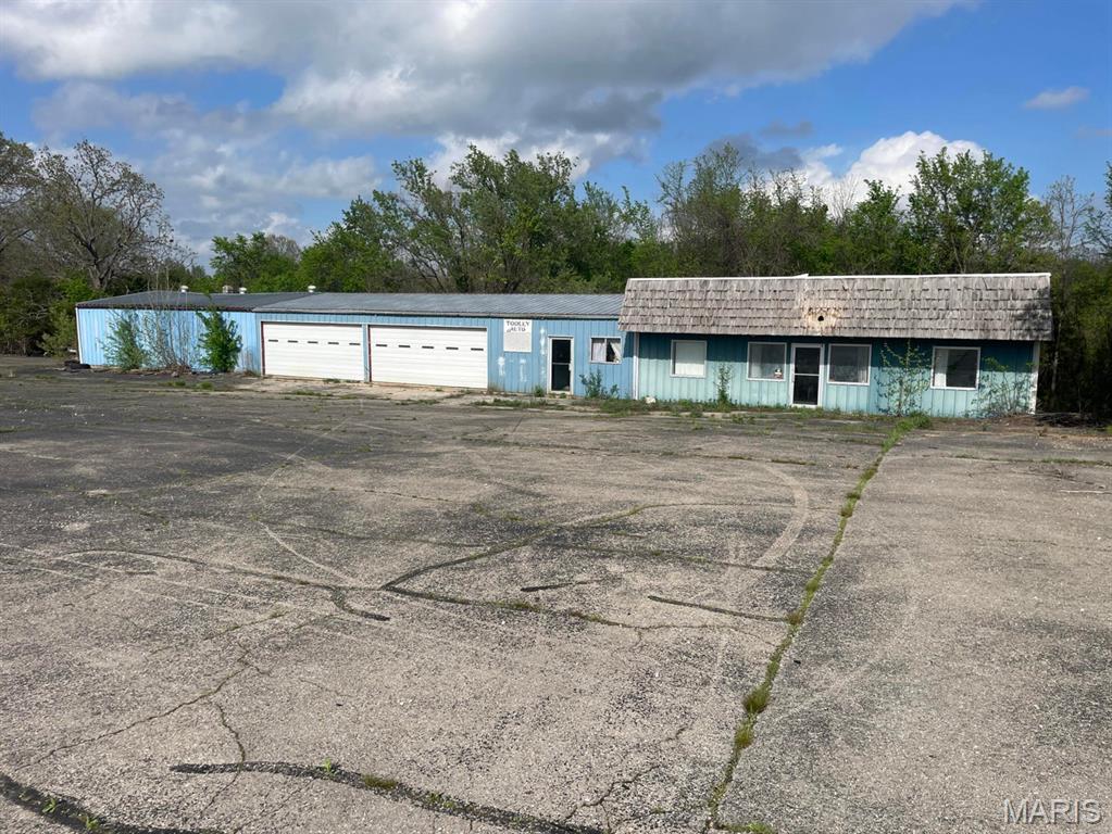 n/a - Commercial Sale