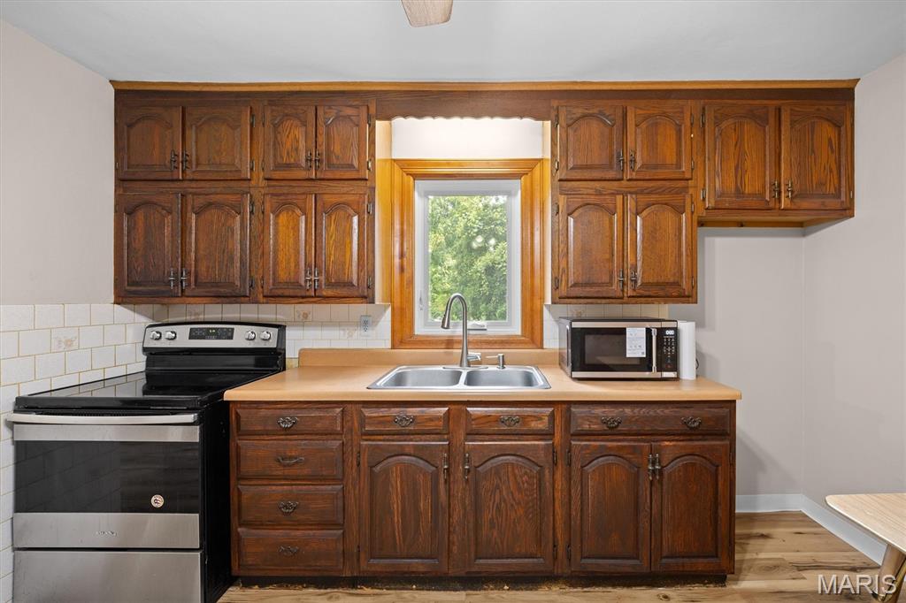 Riverview Add Macks Sub - Residential