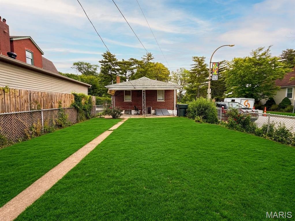 Carondelet Common Fields - Residential
