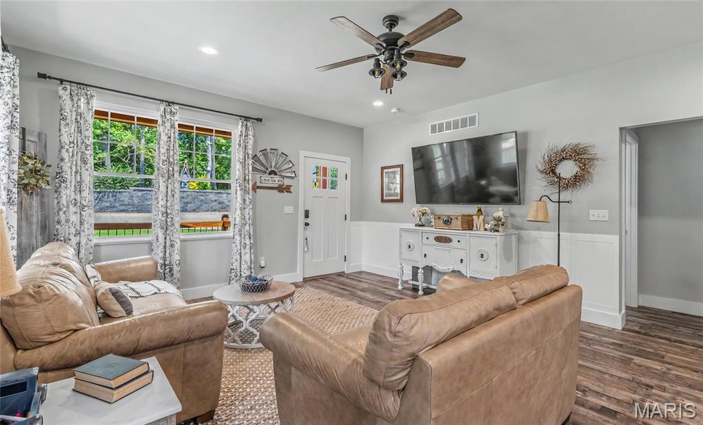 Grand Oaks - Residential