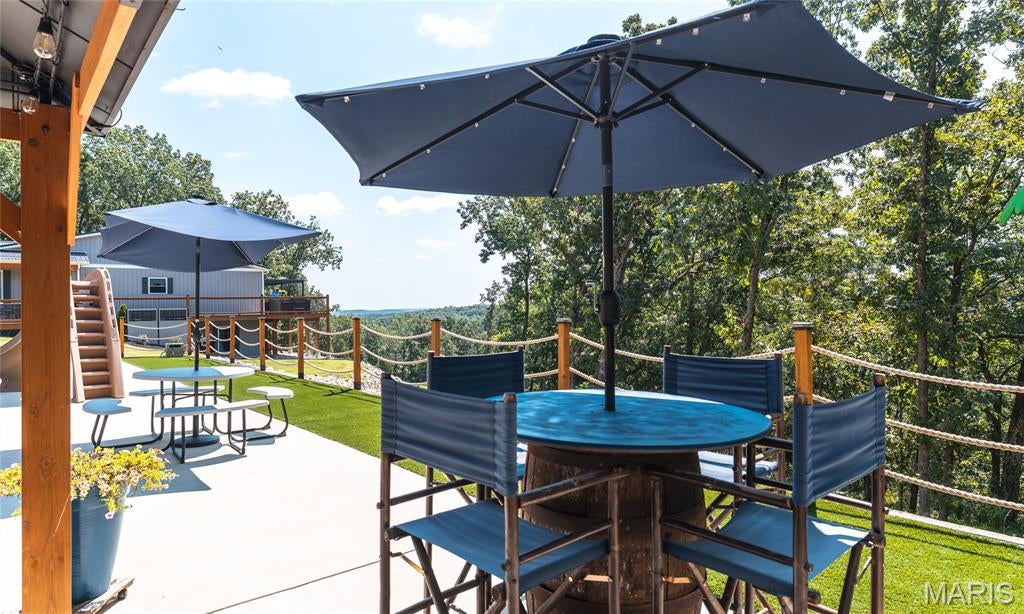 Grand Oaks - Residential