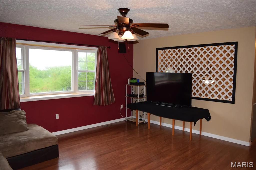 Thousand Hills - Residential