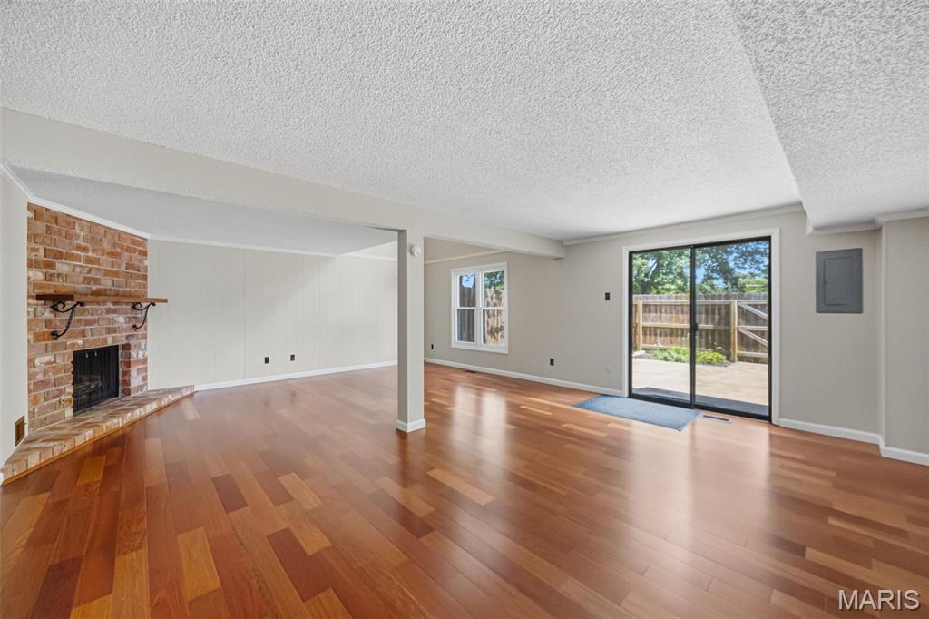 Parkway Gardens Village 3 Condo - Residential