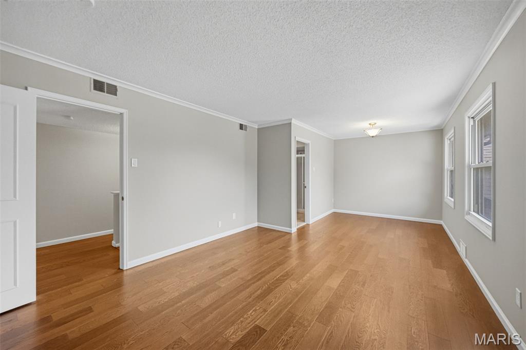 Parkway Gardens Village 3 Condo - Residential