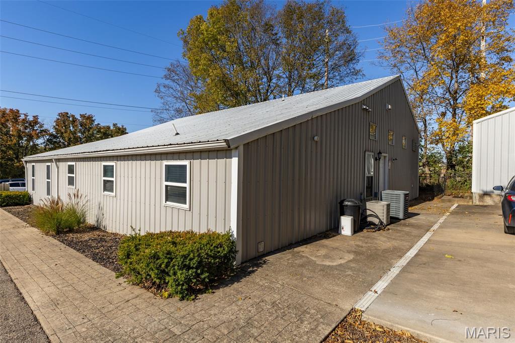 Amsden Park - Commercial Sale