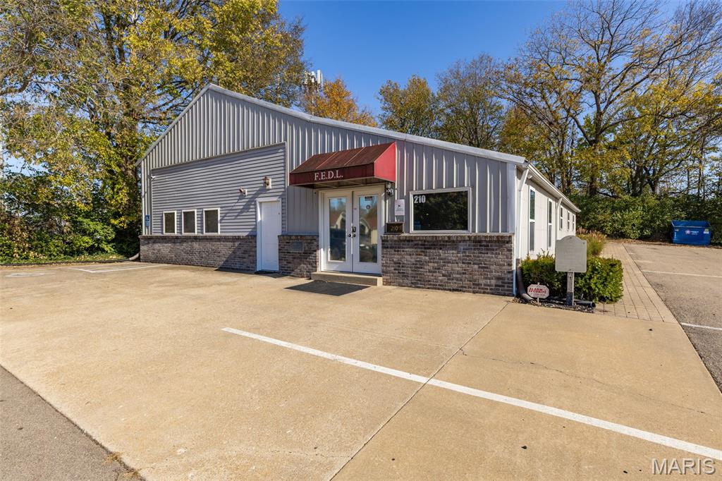 Amsden Park - Commercial Sale