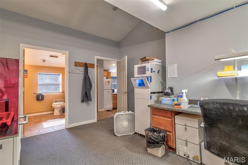Amsden Park - Commercial Sale