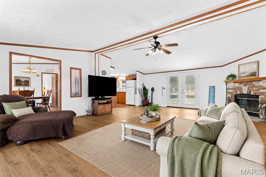 White Oaks - Residential