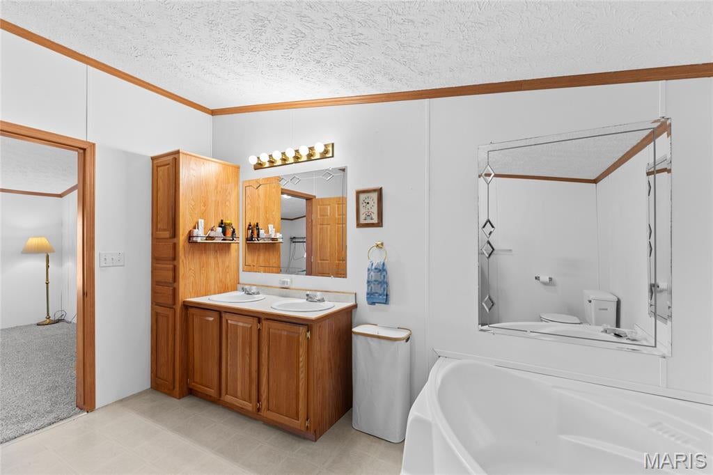 White Oaks - Residential