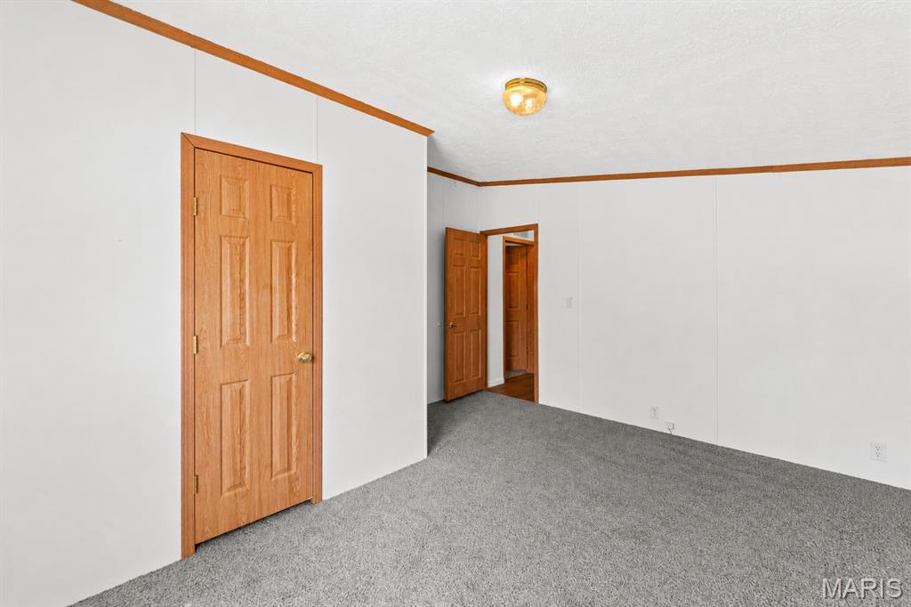 White Oaks - Residential