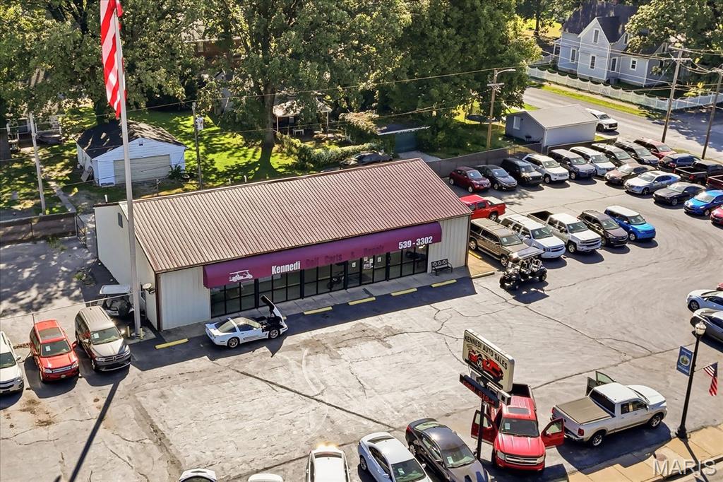 Wallaces Add - Commercial Sale