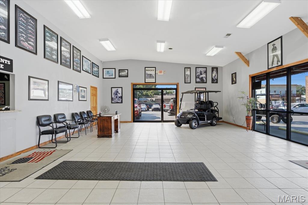 Wallaces Add - Commercial Sale