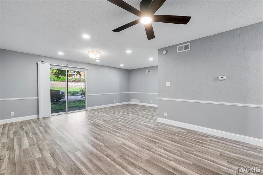 Doral Manor Condo The - Residential