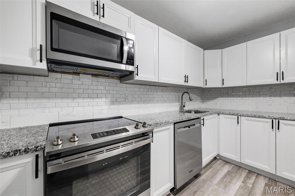 Doral Manor Condo The - Residential