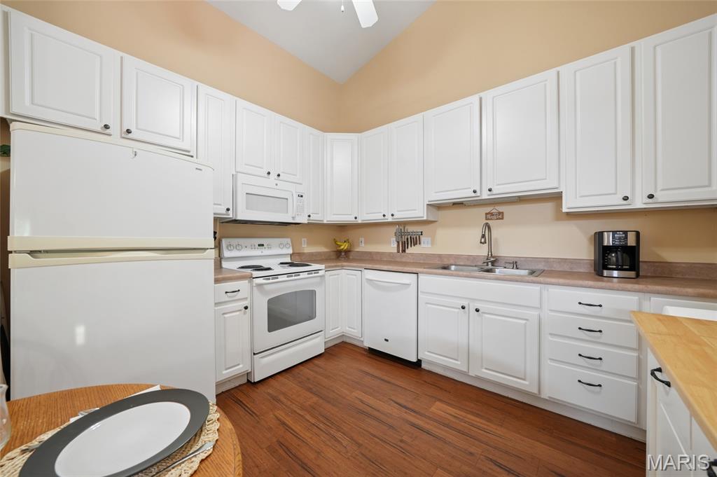 Villas At Spring Lake - Residential