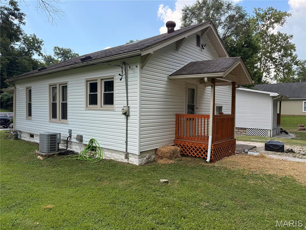 NOT IN A SUBDIVISION - Residential