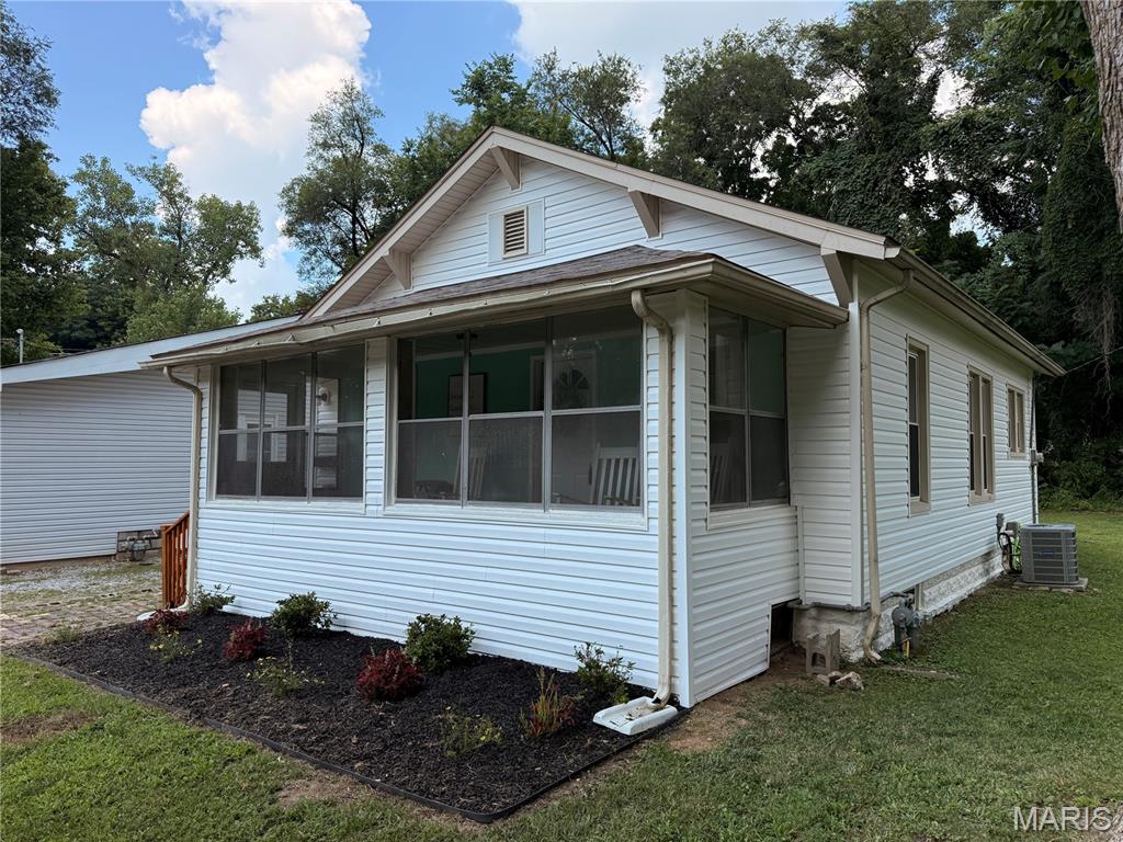 NOT IN A SUBDIVISION - Residential