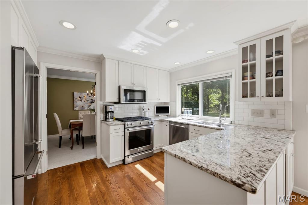Country Creek - Residential