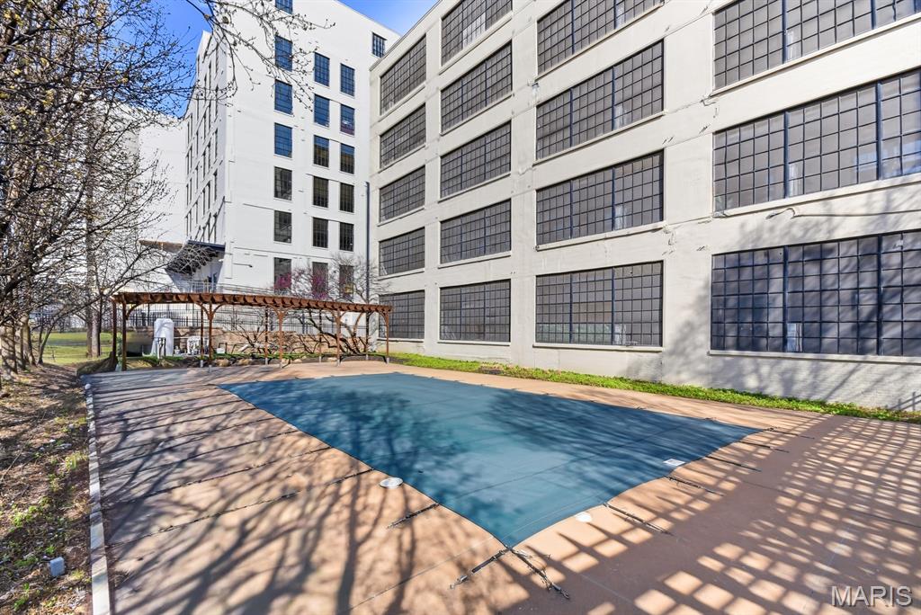 First Amendment/West End Lofts - Residential
