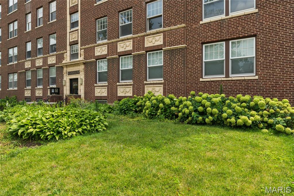 Randolph Condos - Residential