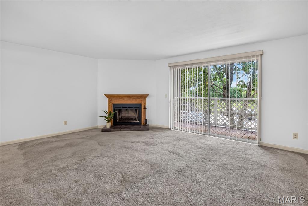 Cross Creek Condo Ph One Area - Residential