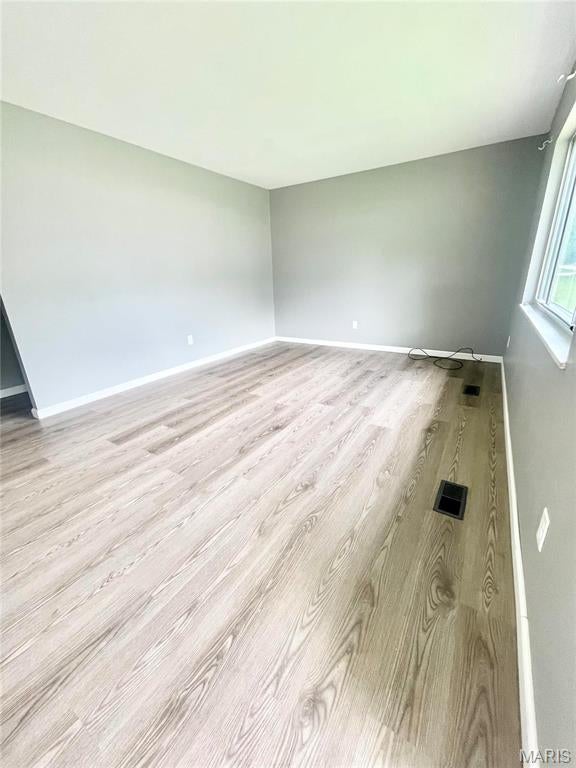 PARKVIEW GARDENS - Residential Lease