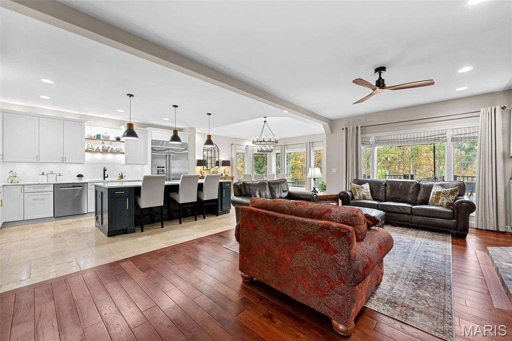 Crown Pointe Farms - Residential
