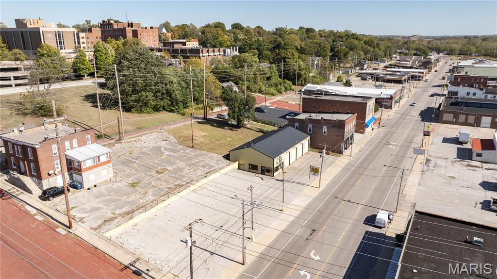 Hunter & Russells Add - Commercial Sale