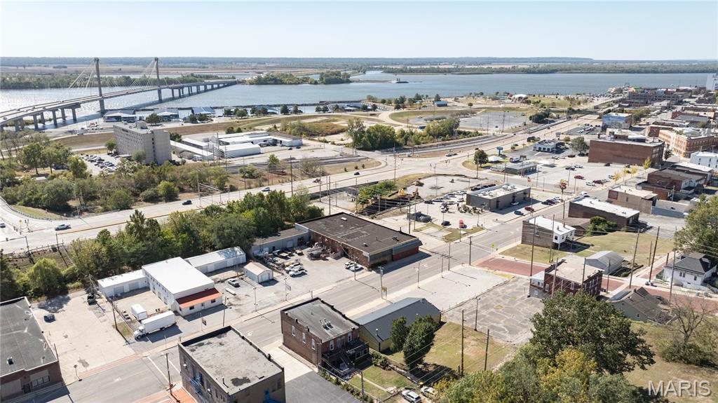 Hunter & Russells Add - Commercial Sale