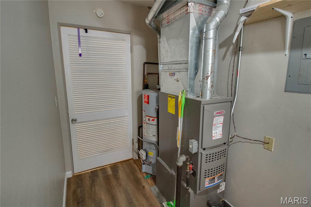 Aljets & Rutters Add 07 - Residential