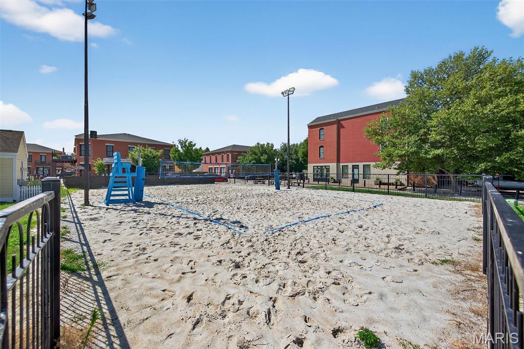 New Town, East Lime Kiln Condo #1 - Residential