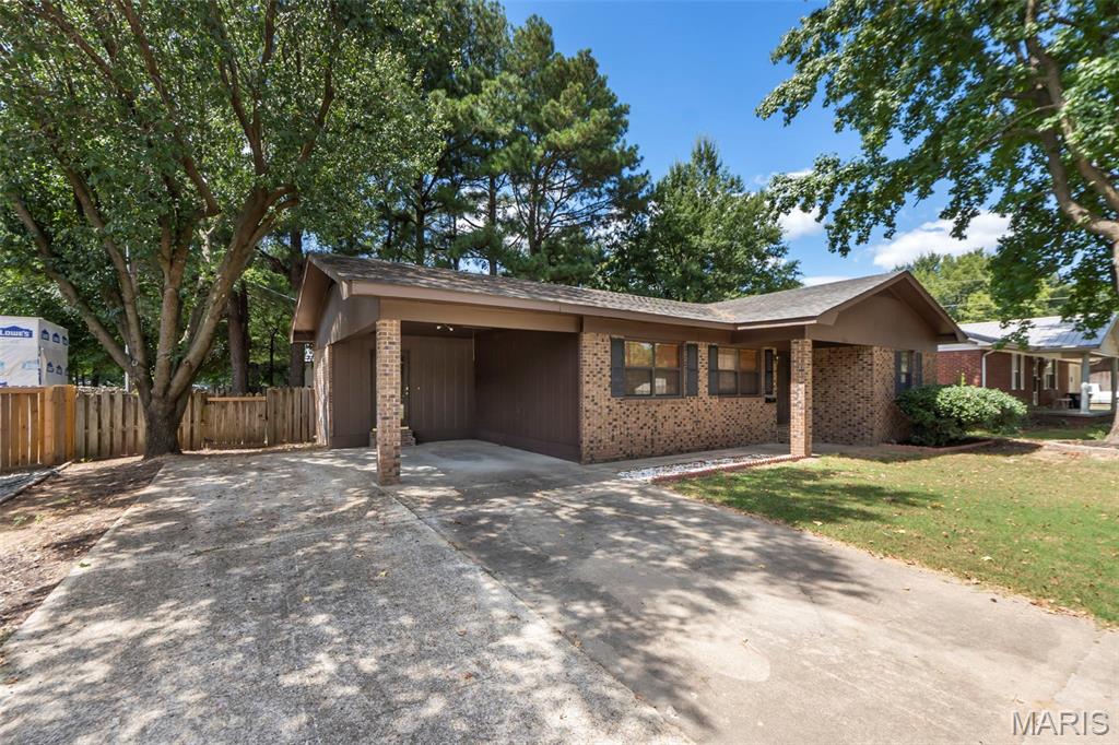 Chailands 1st - Residential