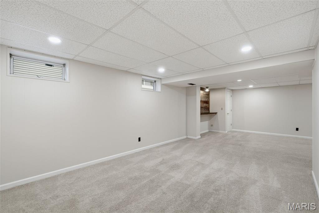 Hawken Condo Ph J - Residential