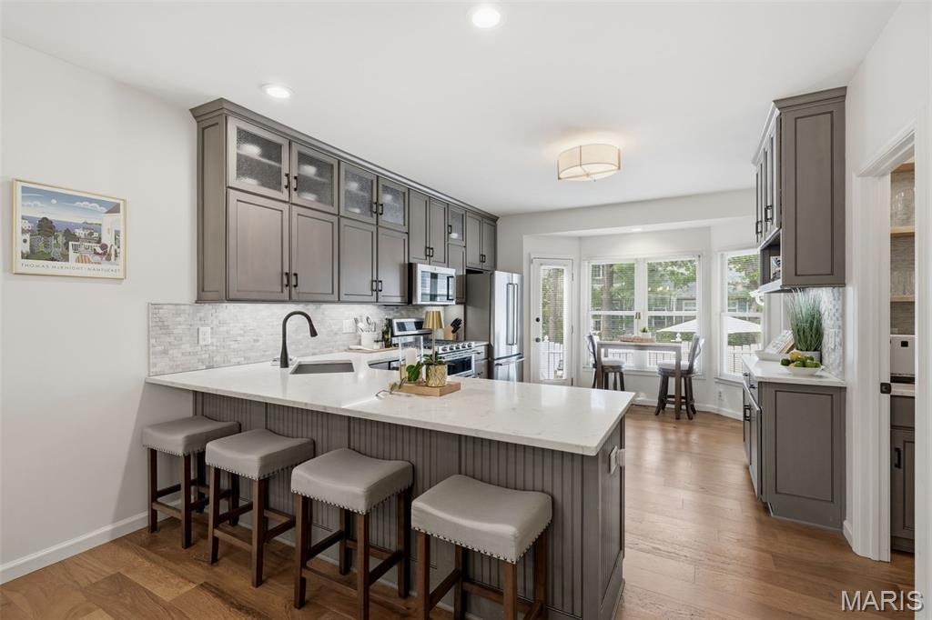 Hawken Condo Ph J - Residential