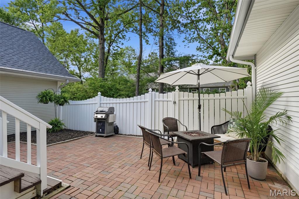 Hawken Condo Ph J - Residential