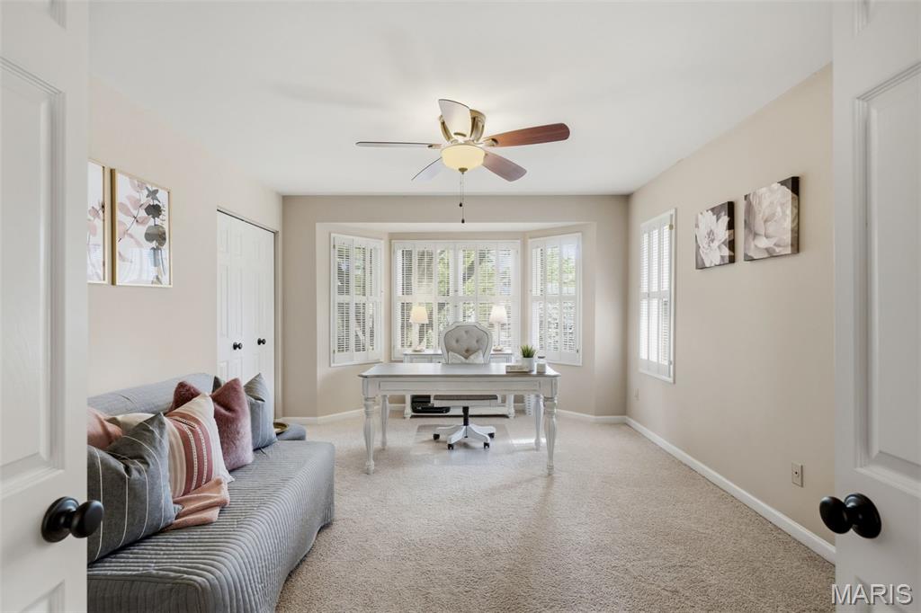 Hawken Condo Ph J - Residential