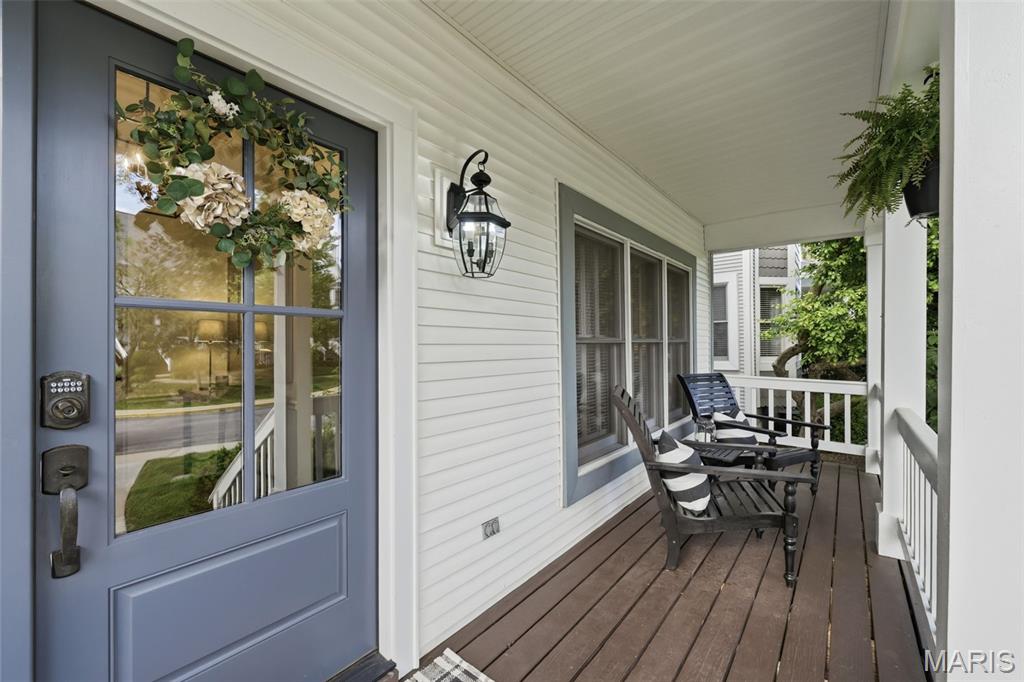 Hawken Condo Ph J - Residential