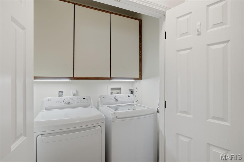 Hawken Condo Ph J - Residential